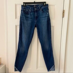 Ankle Skinny Jeans with Wave Hem in Fletcher Drive